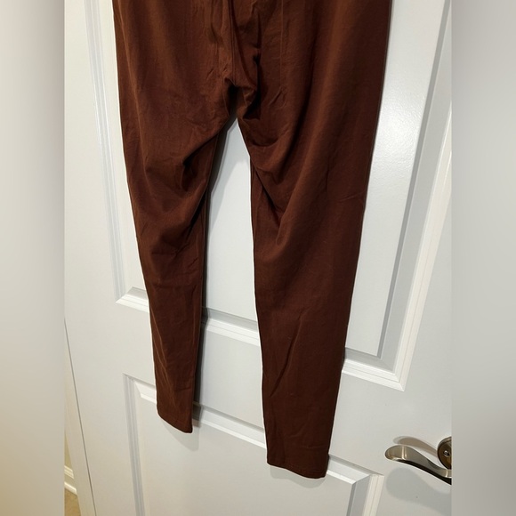 Shein Women’s Brown Leggings Size Medium - Picture 5 of 10